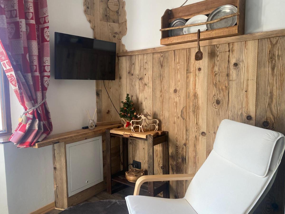 Maison Rongier Nel Centro Di Cogne Luaran gambar