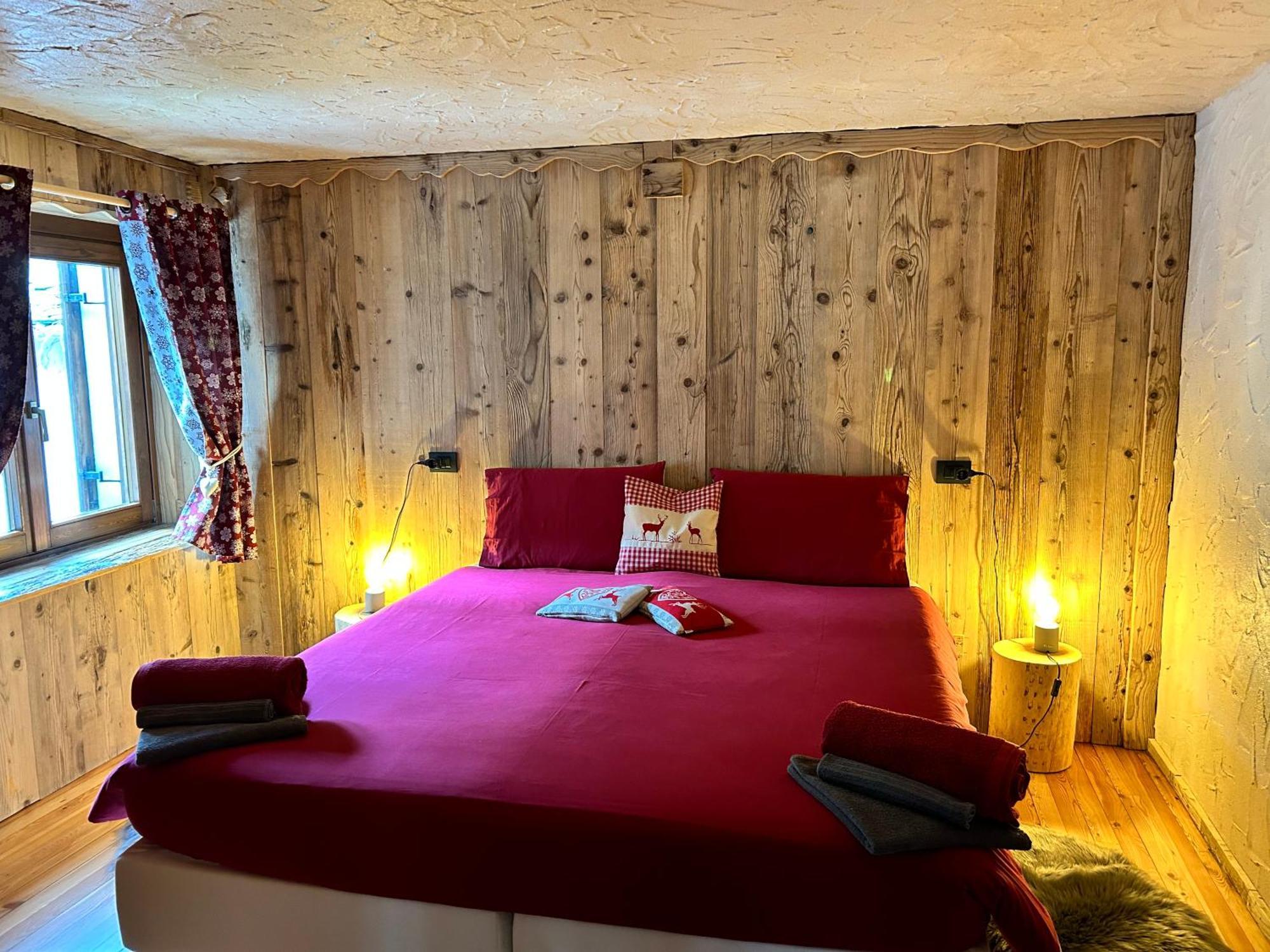Maison Rongier Nel Centro Di Cogne Luaran gambar